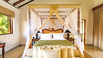 8 bedrooms, in-room safe, iron/ironing board, WiFi