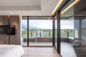 Ropa de cama de alta calidad, cubrecamas y cortinas blackout 