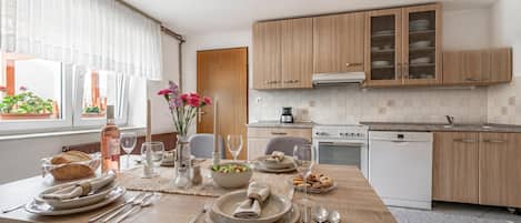 Family House, Multiple Bedrooms (Mržek House with Sauna) | Private kitchen