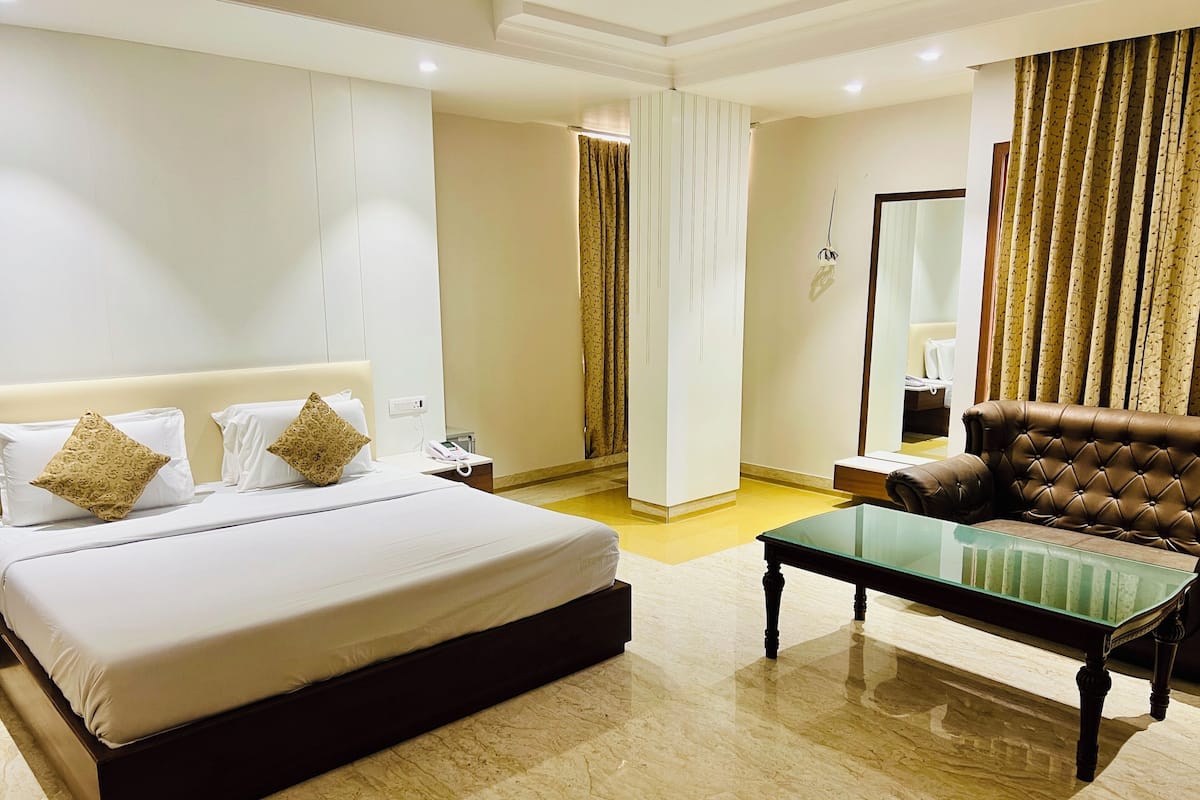 Royal Oda | Minibar, ses yalıtımı, ücretsiz kablosuz İnternet, çarşaf takımı