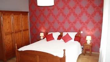 3 bedrooms, free WiFi, bed sheets