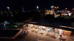 Front of property – evening/night - Lisabeth Apartments (Rhodes)