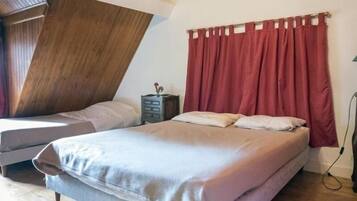 5 sovrum, gratis wi-fi och sÀngklÀder