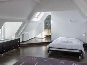 5 chambres, Wi-Fi gratuit, draps fournis