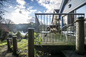 独立别墅 (3 Bedrooms) | 阳台