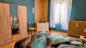 3 slaapkamers, gratis wifi, beddengoed