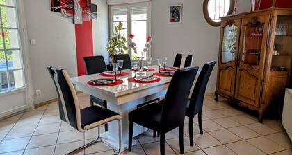 Charming Renovated House in Countryside, Near Verdun – Family-Friendly, Modern Amenities
