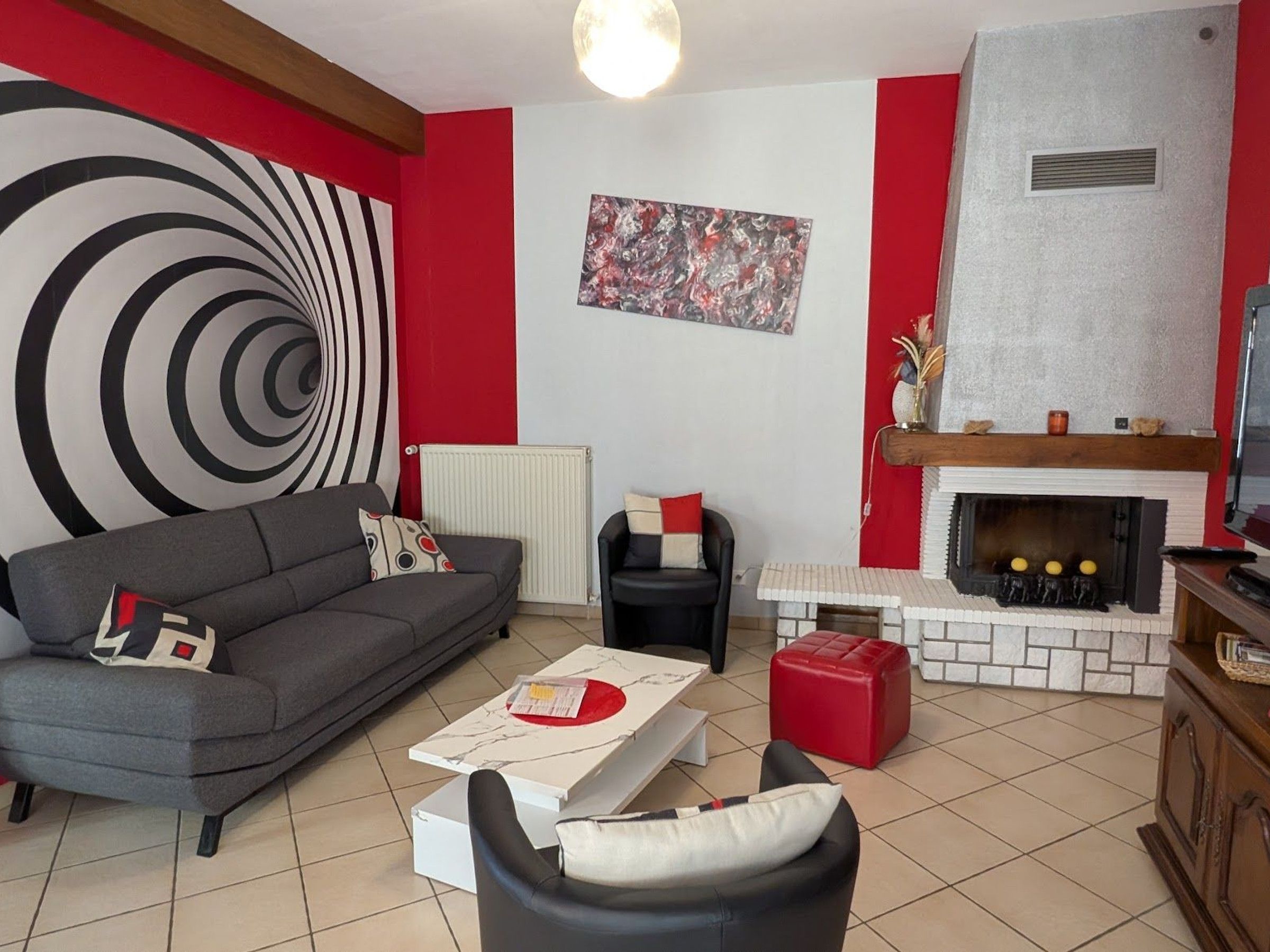 Charming Renovated House In Countryside, Near Verdun  Family-friendly, Modern Amenities - Lorraine