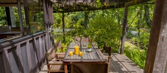 Secret Garden Lodge - Marahau Holiday Home