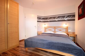 Unclassified image, 3 of 11, button