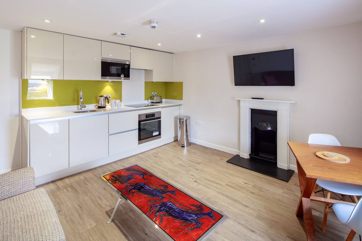 Standard Apartment, 1 Double Bed | Living area | LCD TV