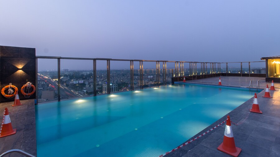 Holiday Inn Chandigarh Zirakpur by IHG