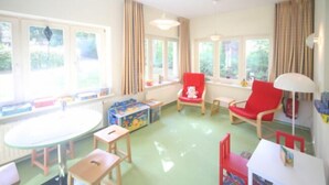 Children’s play area – indoor - DJH Jugendherberge Güstrow (Guestrow)