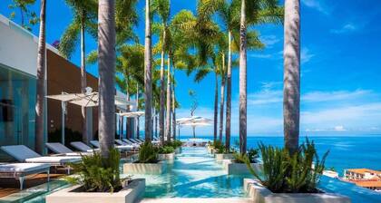 PIER 57 - 711 | 1BR Penthouse Fabulous Views in PV