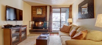 Fp211 Fox Pine Inn 1br 2ba 1 Bedroom Condo by RedAwning