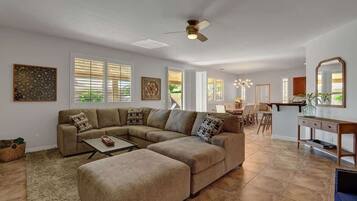 TV, fireplace, offices