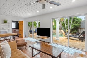 Smart TV, books, music library, stereo