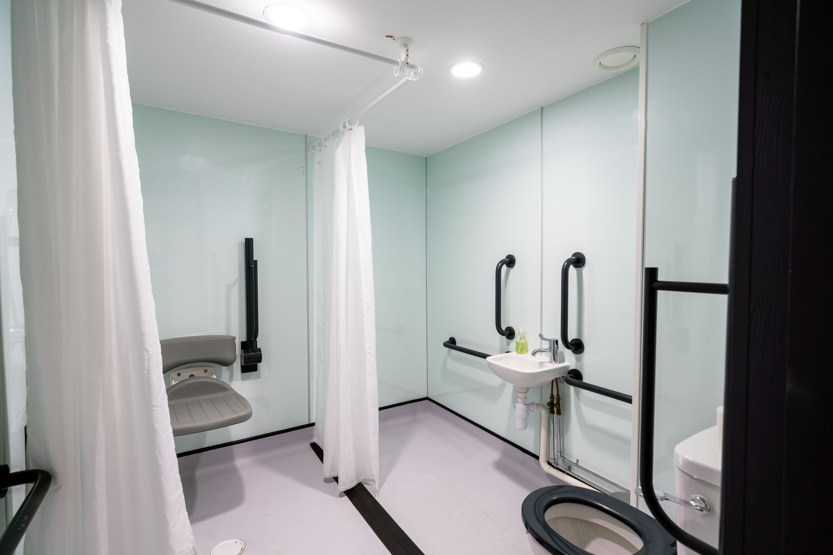 accessible double with window | bathroom | shower, rainfall showerhead, free toiletries