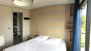 7 Schlafzimmer, WLAN