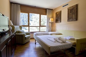 1 bedroom, free WiFi, bed sheets - Solei - Edificio Bonaigua (Baqueira)