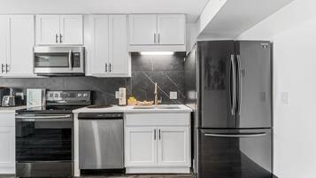 Condo, Multiple Beds (The Summit 132) | Private kitchen