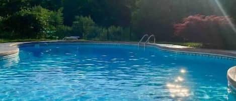 Outdoor pool, a heated pool