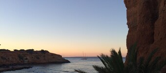 Sa Caleta pinewood cottage