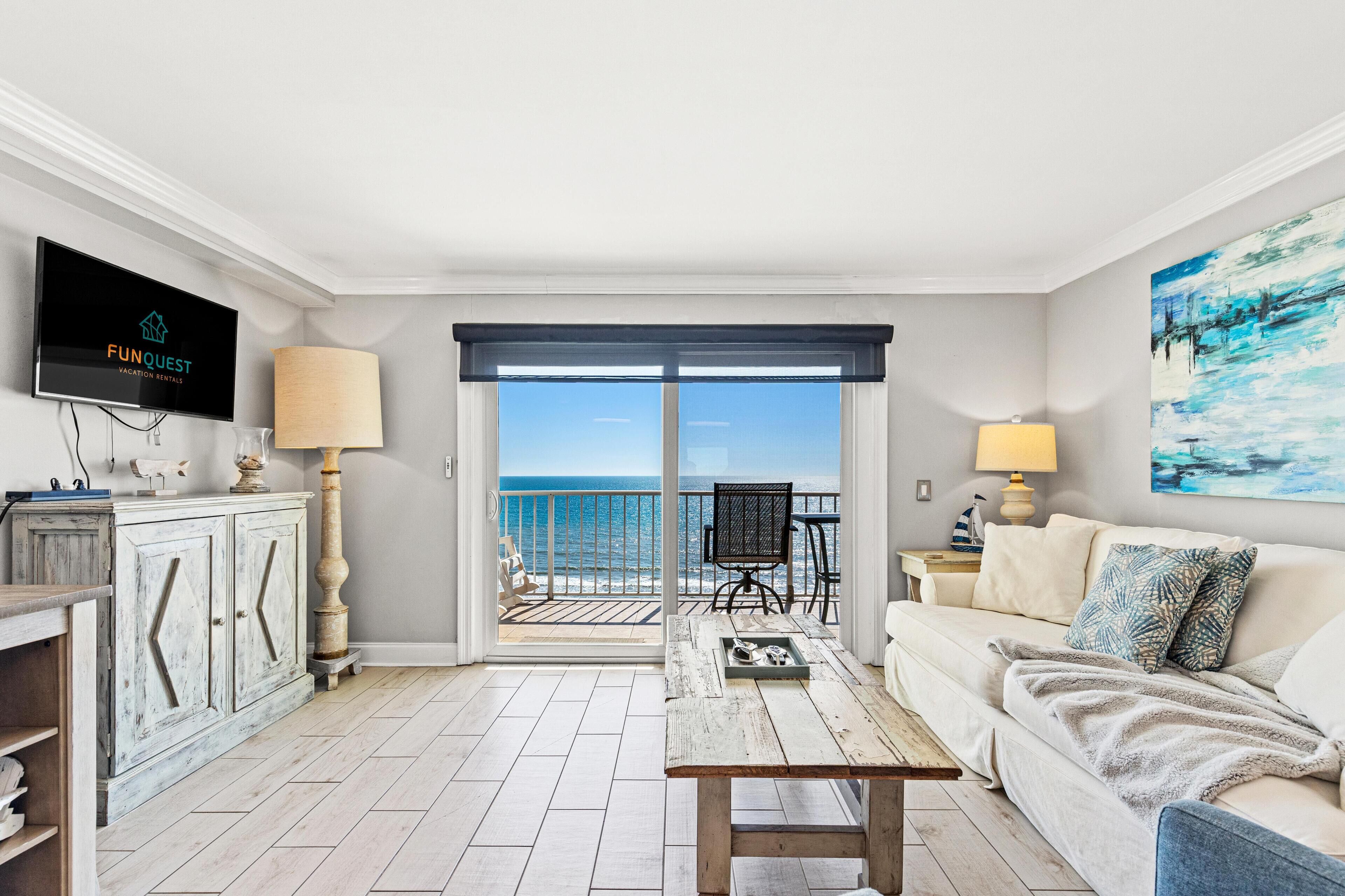 Condo, 1 King Bed with Sofa bed (The Summit 1121) | Living area