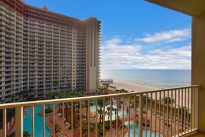 Casa (Shores Of Panama 809) | Balcón