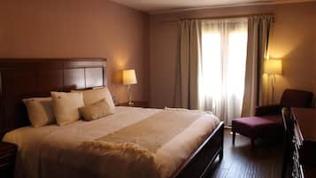 Coffres-forts dans les chambres, bureau, rideaux occultants