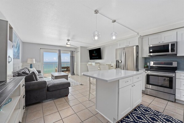 Condo, 1 cama King size y sofá cama (The Summit 624) | Sala de estar