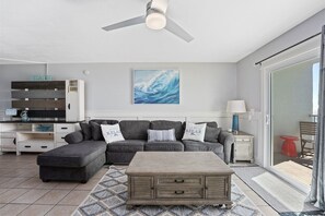 Condo, 1 King Bed with Sofa bed (The Summit 624) | Living room - The Summit 624 (Panama City Beach)