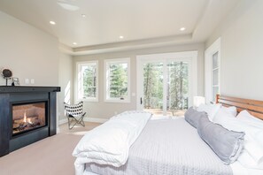 House, 5 Bedrooms