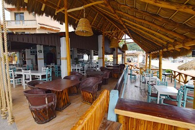Hotel Villa Flores