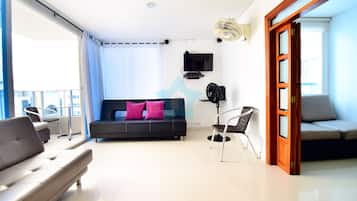 Standard Apartment, 1 Bedroom (1317 - piso 13) | Living room