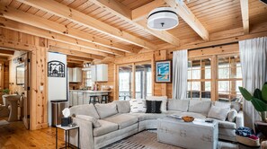TV, fireplace, offices