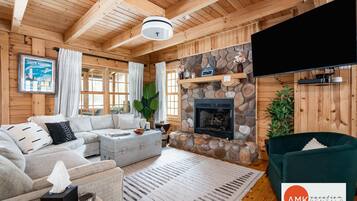 TV, fireplace, offices