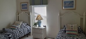 5 chambres, fer et planche Ă repasser, Wi-Fi, draps fournis