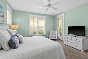 3 bedrooms, desk, free WiFi, bed sheets