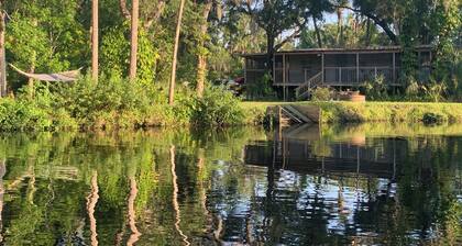 Riverbend Retreat on the Little Manatee River