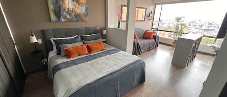 In-room safe, desk, iron/ironing board, free WiFi