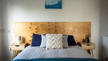 4 bedrooms, free WiFi, bed sheets
