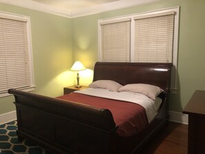 3 chambres, fer et planche Ă repasser, Wi-Fi, draps fournis