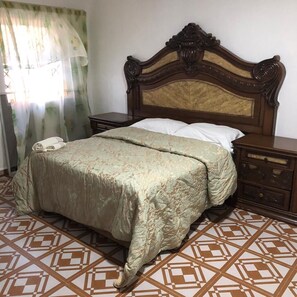1 bedroom, WiFi, bed sheets