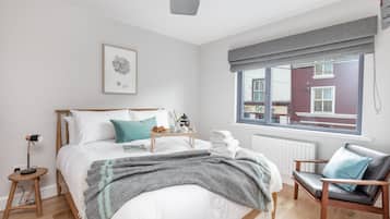 2 slaapkamers, een strijkplank/strijkijzer, wifi, beddengoed