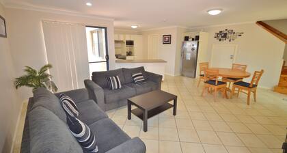 Blue Ocean Villa 7 - Kalbarri, WA