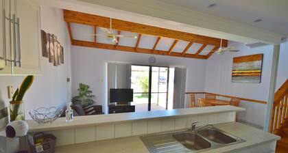 Blue Ocean Villa 2 - Kalbarri, WA