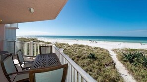 Imagen sin descripción, 3 de 50, botón