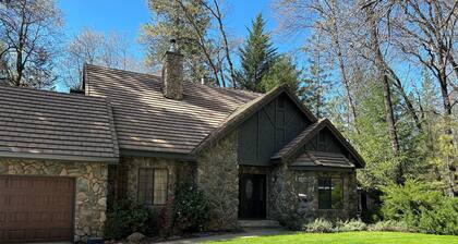 Lake Shasta Home on Dooney Creek Cove, Lakehead