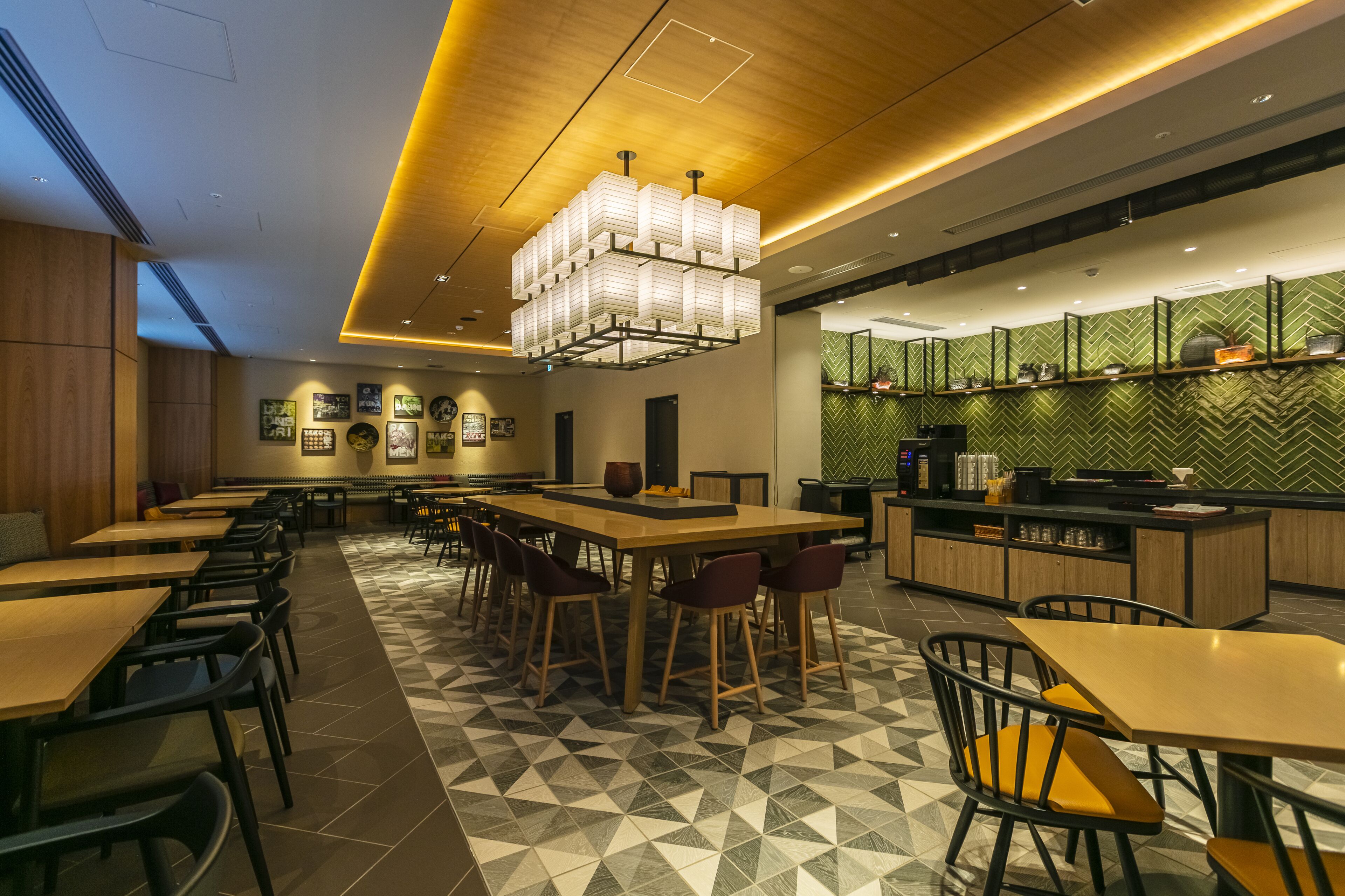 daily to-go breakfast (jpy 2800 per person)